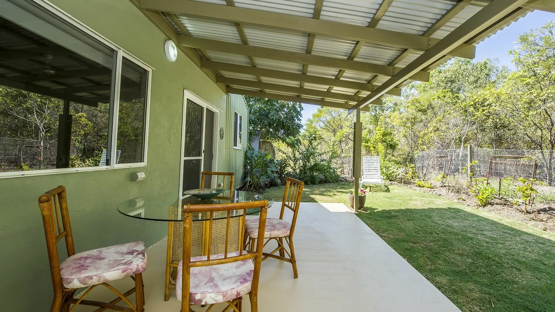Bed & Breakfast Magnetic Island Bed And Breakfast Horseshoe Bay